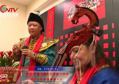 蒙古族歌唱家乌日塔一曲《父亲的草原母亲的河》 海内外万人隔空齐唱 动人心魄