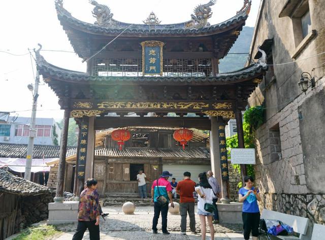浙江“最有才气”的古村——隐藏在雁荡山下的牌楼群见证着它的历史