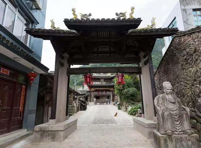 浙江“最有才气”的古村——隐藏在雁荡山下的牌楼群见证着它的历史